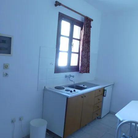 Marianthi & 3* Πεύκος