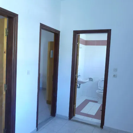 Marianthi & Ξενοδοχείο 3*