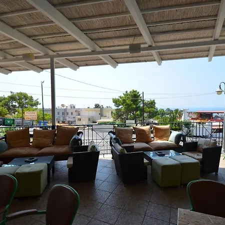 Hotell Marianthi & 3*