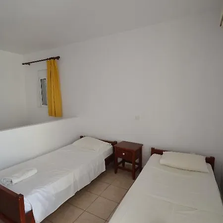 Hotel Marianthi & Pefki