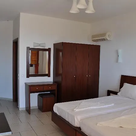 Hotel Marianthi &