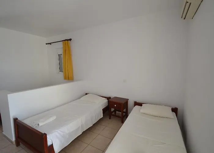 Hotel Marianthi & Pefki (Rhodes)