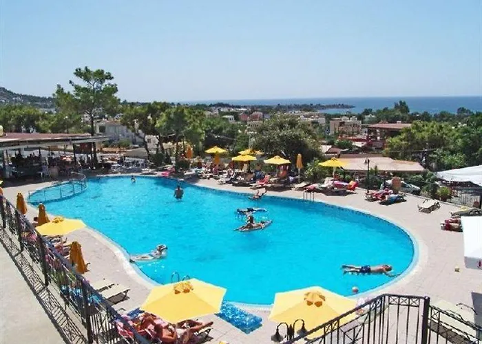 Marianthi & Hotel 3*