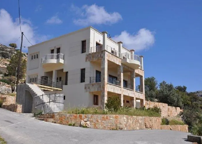 Marianthi & Ξενοδοχείο 3*